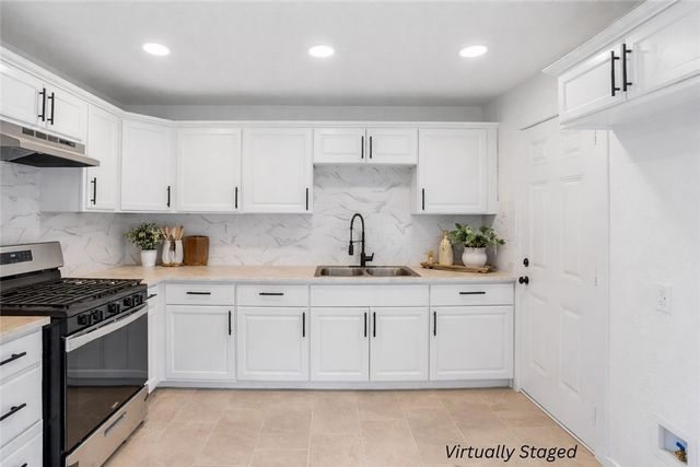 4725 Hamlett Dr, Corpus Christi, TX 78415