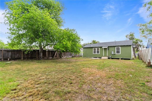 4725 Hamlett Dr, Corpus Christi, TX 78415