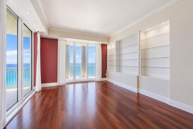 5310 N Ocean Drive 801, Singer Island, FL 33404