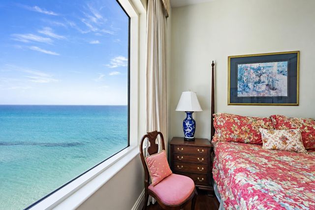 5310 N Ocean Drive 801, Singer Island, FL 33404