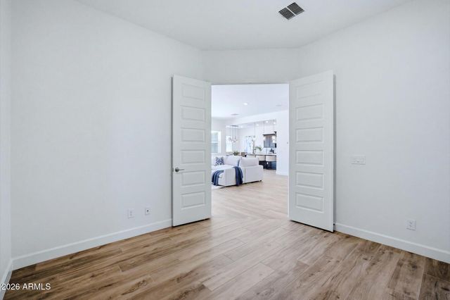 2525 E PLEASANT Lane, Phoenix, AZ 85042