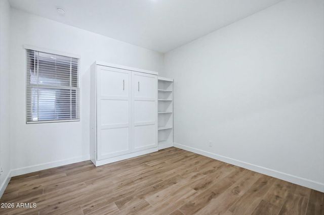 2525 E PLEASANT Lane, Phoenix, AZ 85042