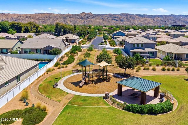 2525 E PLEASANT Lane, Phoenix, AZ 85042