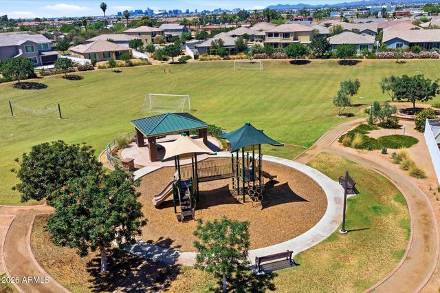 2525 E PLEASANT Lane, Phoenix, AZ 85042