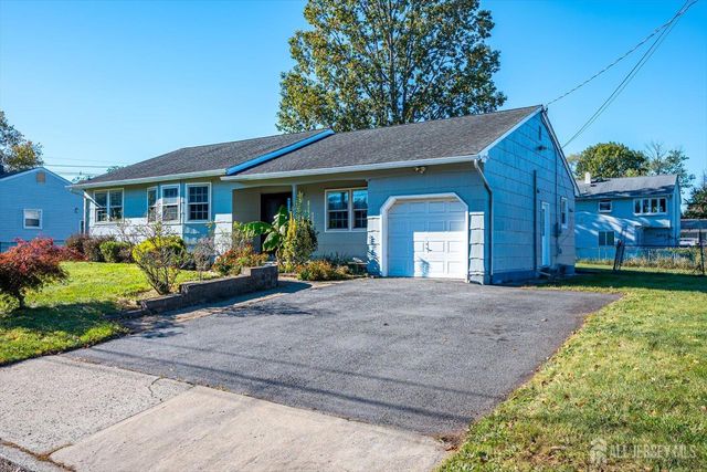 932 Eva Street, Piscataway, NJ 08854