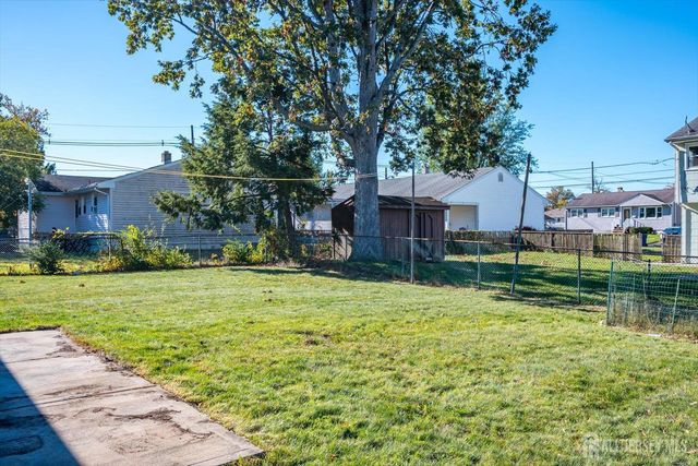 932 Eva Street, Piscataway, NJ 08854