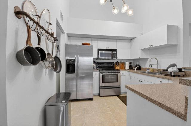 224 Villa Circle 224, Boynton Beach, FL 33435