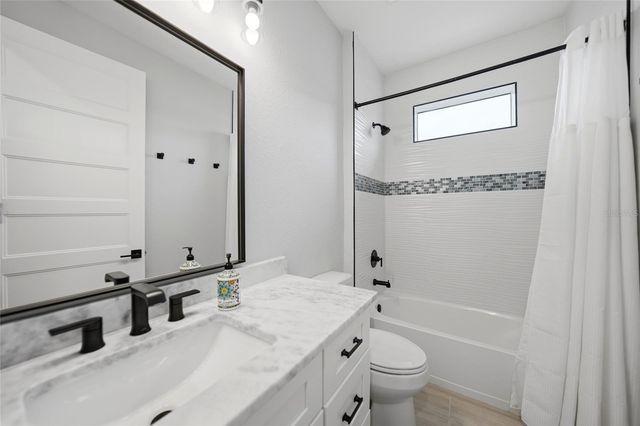 1411 LIGGETT CIRCLE, Port Charlotte, FL 33953