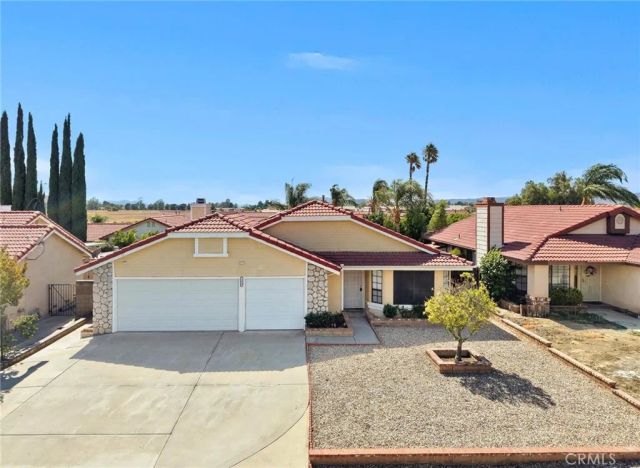 1489 S Palm Avenue, Hemet, CA 92543