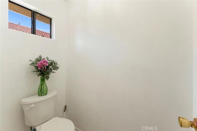 1489 S Palm Avenue, Hemet, CA 92543