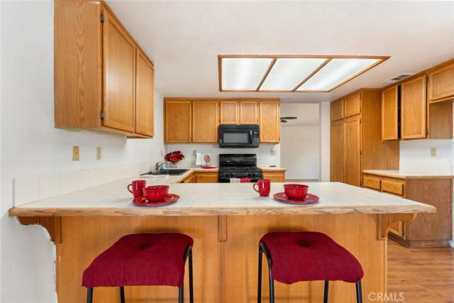 1489 S Palm Avenue, Hemet, CA 92543