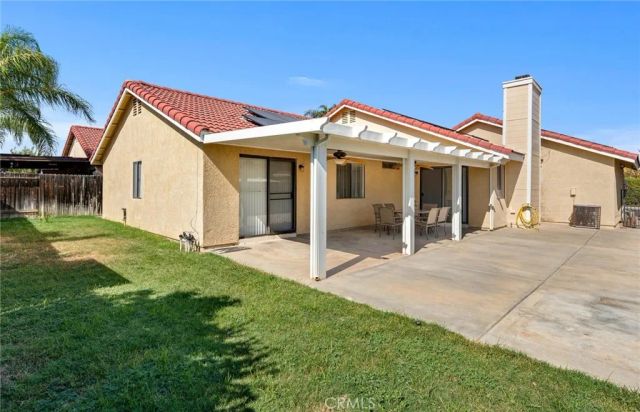 1489 S Palm Avenue, Hemet, CA 92543