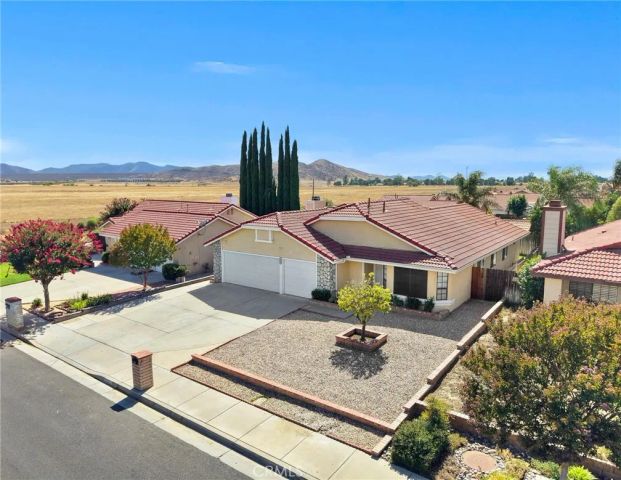 1489 S Palm Avenue, Hemet, CA 92543