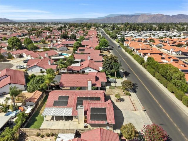 1489 S Palm Avenue, Hemet, CA 92543