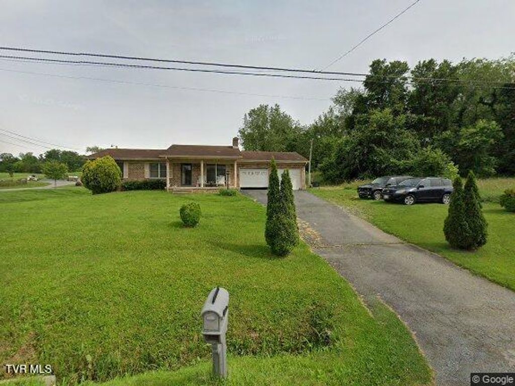 27282 Lee Highway, Abingdon, VA 24211