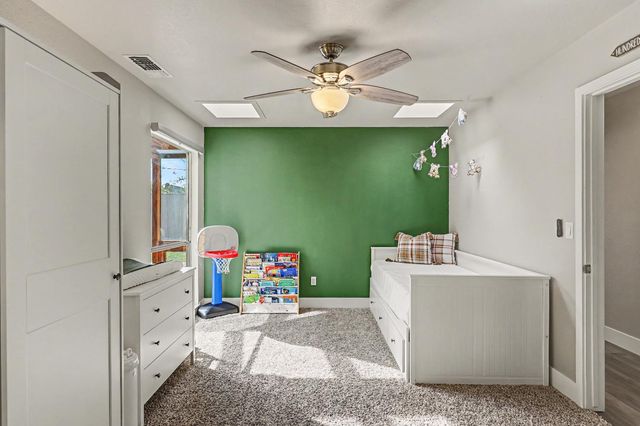 1804 Laurel Oak Dr, Modesto, CA 95354