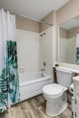 1804 Laurel Oak Dr, Modesto, CA 95354