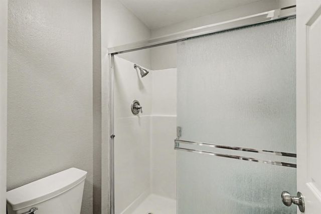 1804 Laurel Oak Dr, Modesto, CA 95354