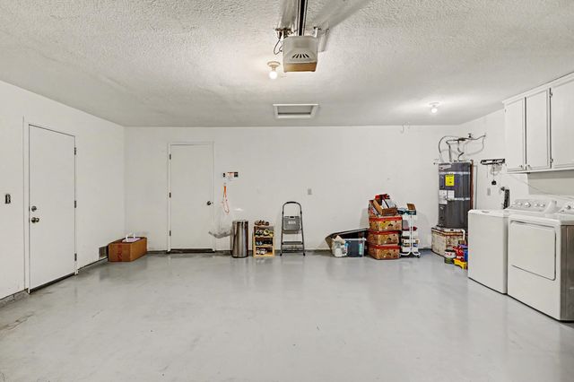 1804 Laurel Oak Dr, Modesto, CA 95354