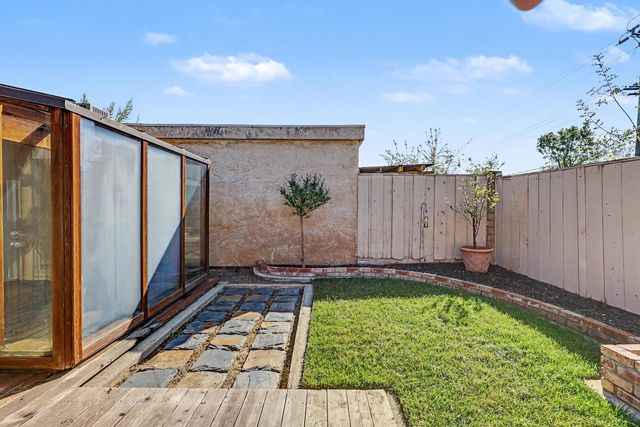 1804 Laurel Oak Dr, Modesto, CA 95354