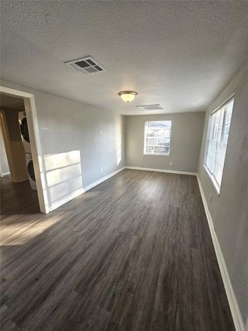 2919 Letulle, Bay City, TX 77414