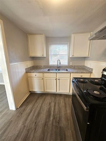 2919 Letulle, Bay City, TX 77414