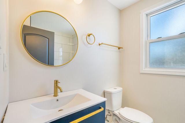 7604 S CAMPBELL Avenue, Chicago, IL 60652