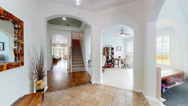 10111 Shallow Bank, Converse, TX 78109