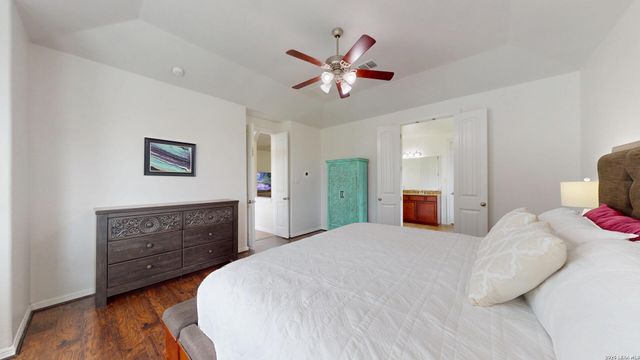 10111 Shallow Bank, Converse, TX 78109