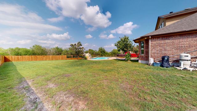 10111 Shallow Bank, Converse, TX 78109