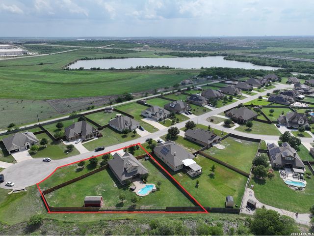 10111 Shallow Bank, Converse, TX 78109