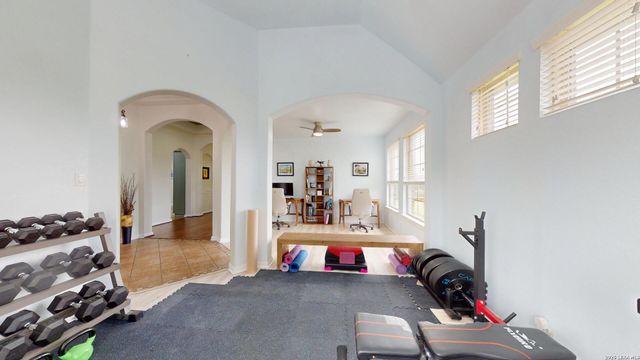 10111 Shallow Bank, Converse, TX 78109