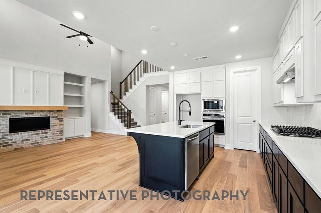 8916 Golden Lion DR, Austin, TX 78744