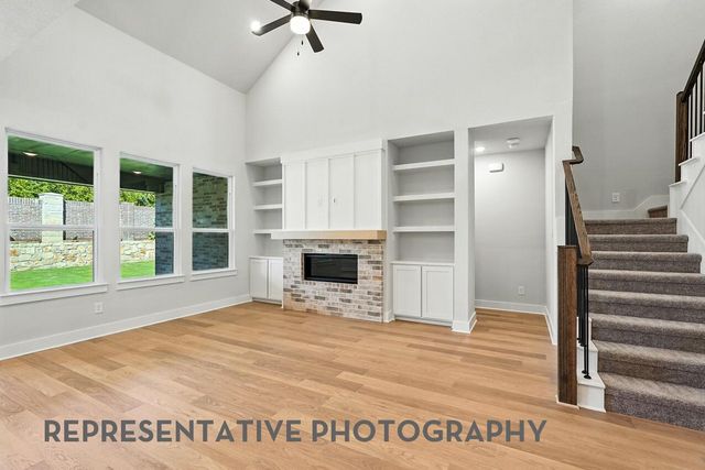 8916 Golden Lion DR, Austin, TX 78744