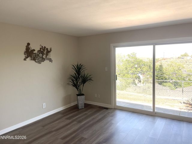 7690 Carlyle Drive, Reno, NV 89506