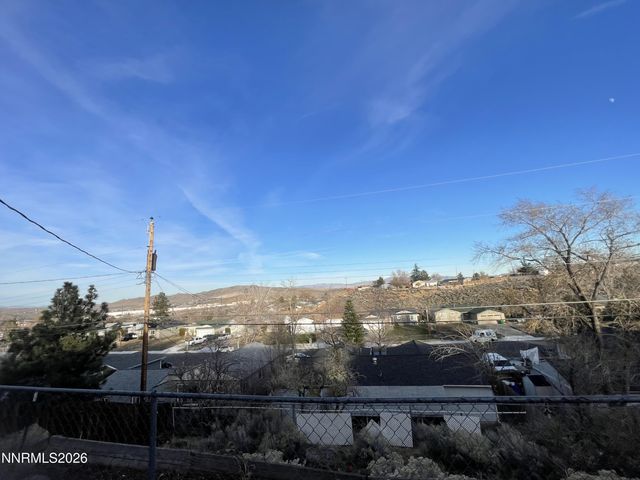 7690 Carlyle Drive, Reno, NV 89506