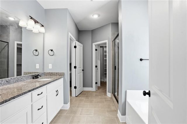 95 Hawthorn Lane, Covington, GA 30014