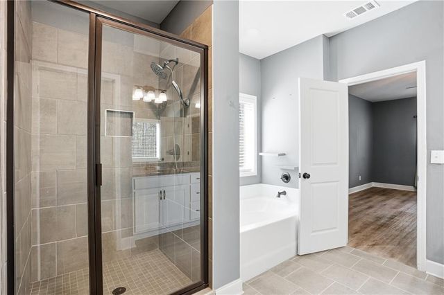 95 Hawthorn Lane, Covington, GA 30014