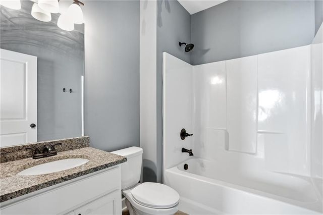 95 Hawthorn Lane, Covington, GA 30014