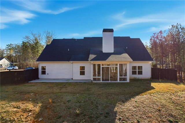 95 Hawthorn Lane, Covington, GA 30014