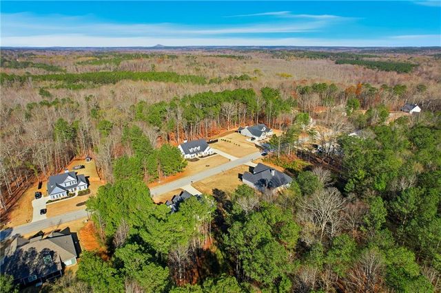 95 Hawthorn Lane, Covington, GA 30014