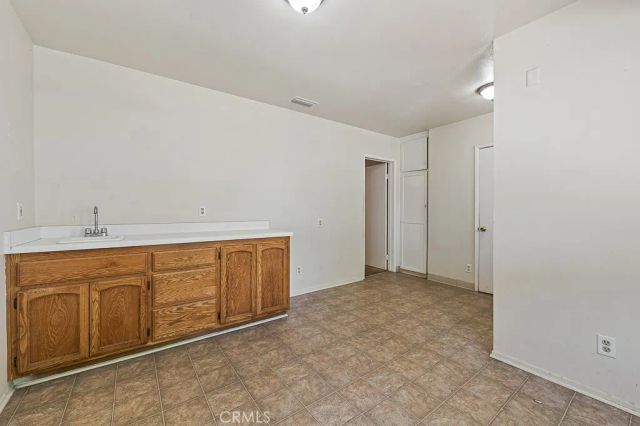 5876 Denmead, Lakewood, CA 90713