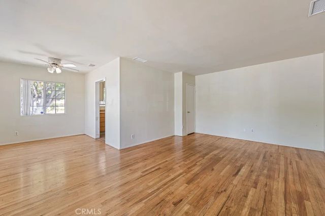 5876 Denmead, Lakewood, CA 90713