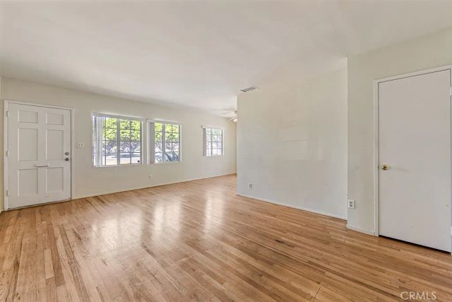 5876 Denmead, Lakewood, CA 90713