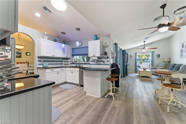 2553 NW 21st PL, Cape Coral, FL 33993
