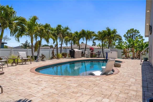 2553 NW 21st PL, Cape Coral, FL 33993