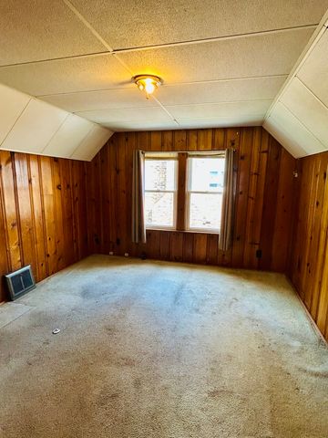 521 E 161st Place, South Holland, IL 60473