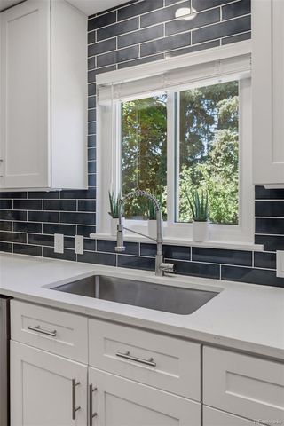 5301 S Washington Street, Littleton, CO 80121