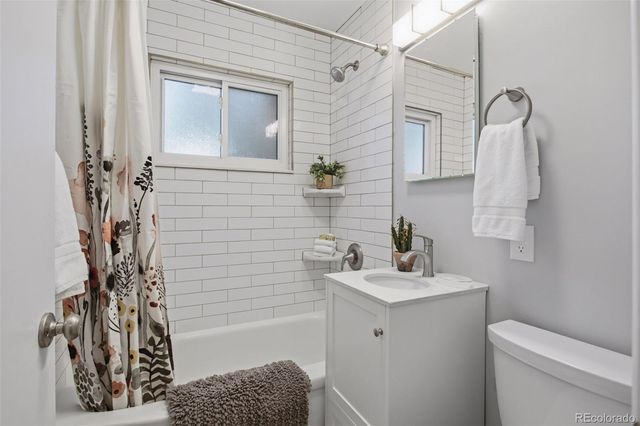 5301 S Washington Street, Littleton, CO 80121