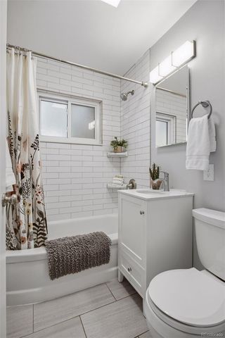 5301 S Washington Street, Littleton, CO 80121